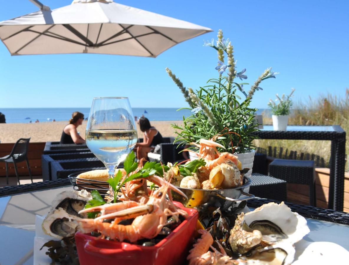 Best Western Hotel De La Plage Saint Marc Sur Mer Exterior photo